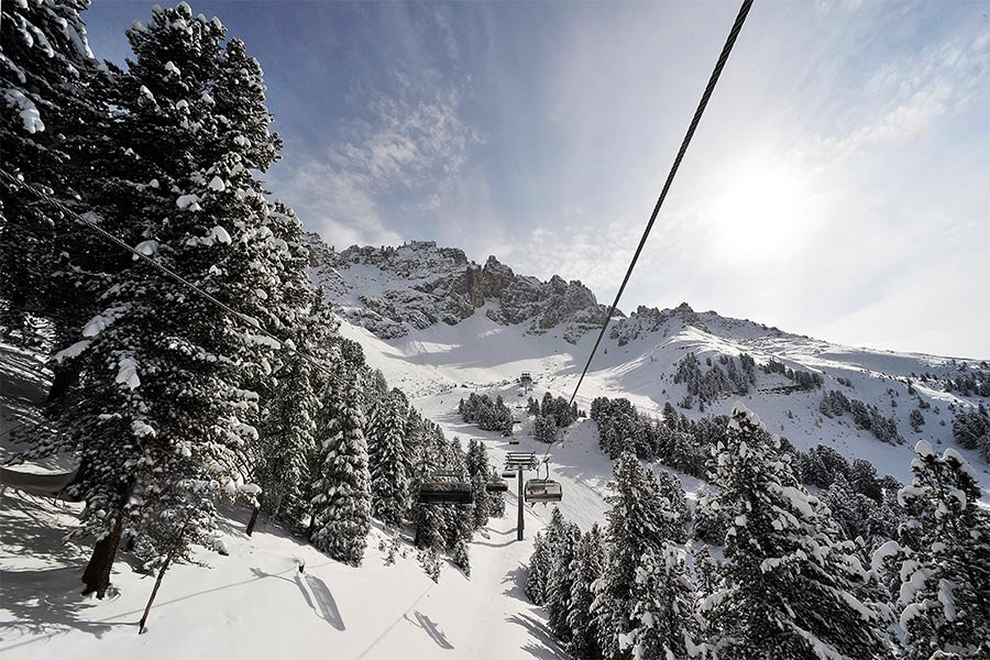 WINTER VACATIONS IN THE DOLOMITES - SKIING VACATIONS OBEREGGEN