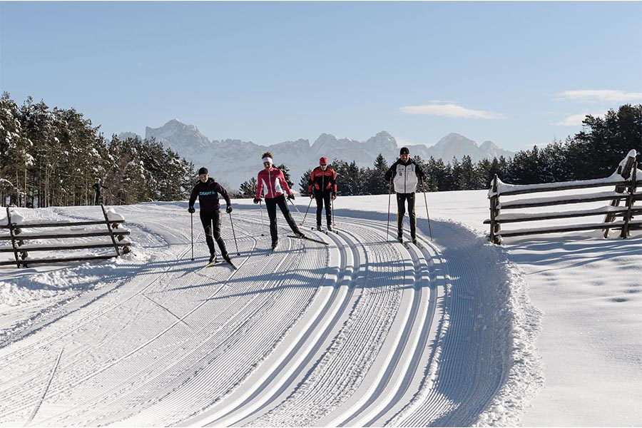 WINTER VACATIONS IN THE DOLOMITES - SKIING VACATIONS OBEREGGEN